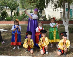 Дети отметили День Государственного флага РФ