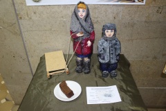 Информационная выставка «Непокоренный Ленинград» в фойе ДК «Корунд»