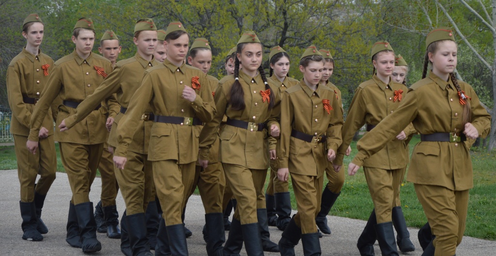 Смотр строя и песни