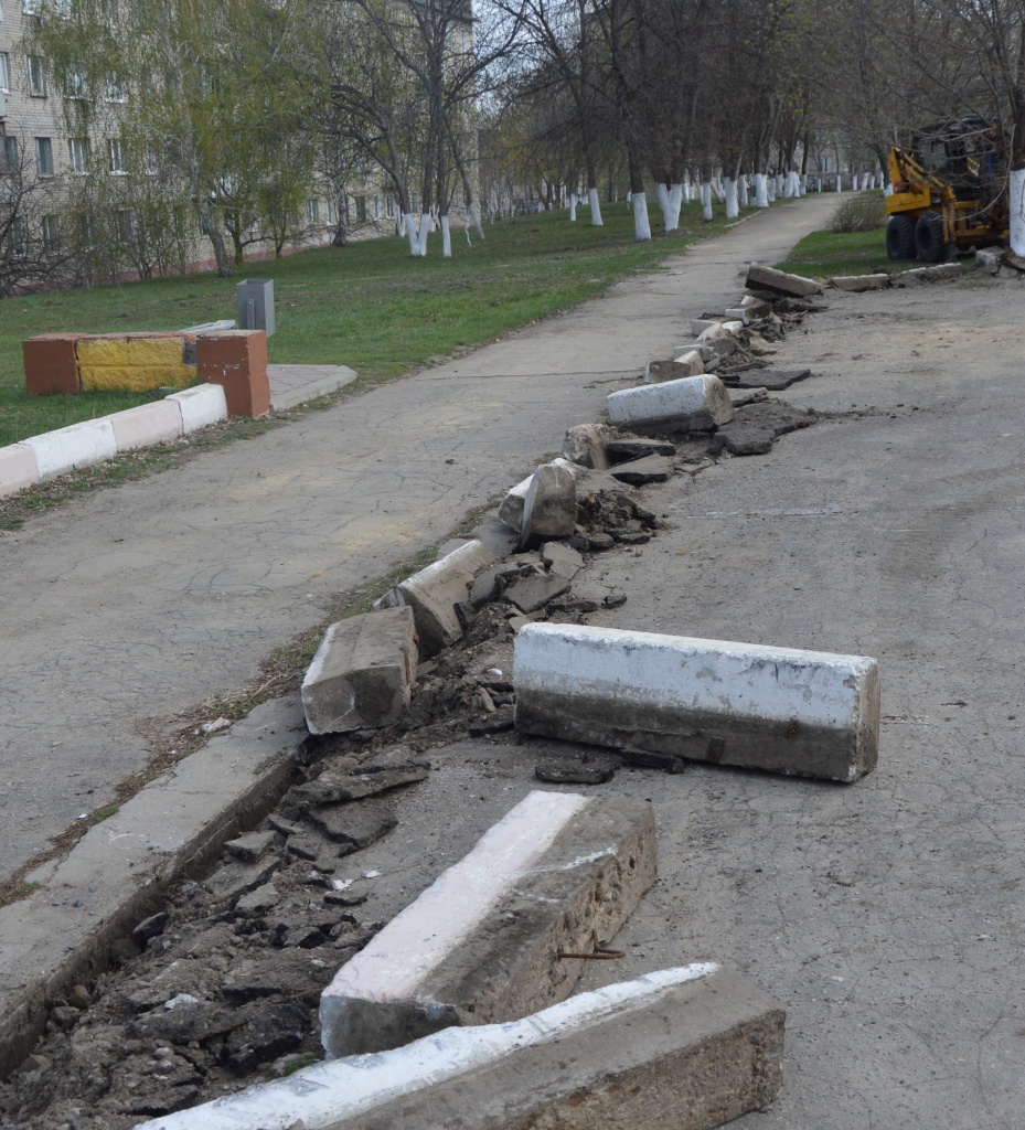 Начался ремонт придомовых территорий